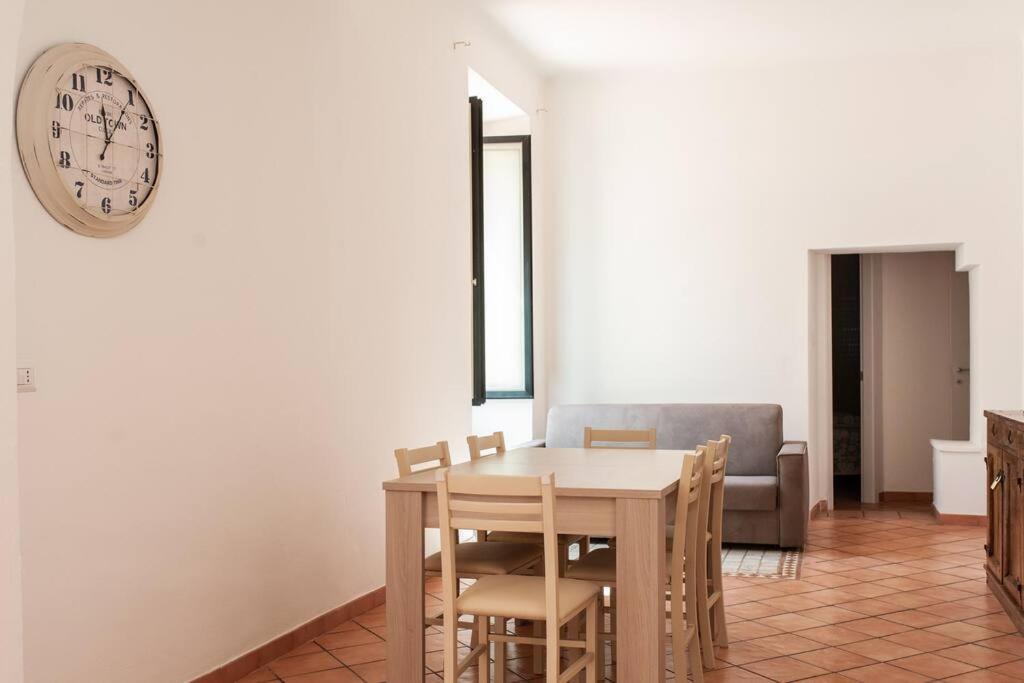 Leopardi Apartment 7 Альгеро Экстерьер фото